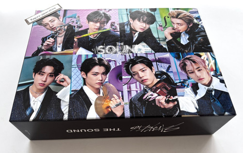 Stray kids suono - stray, a
